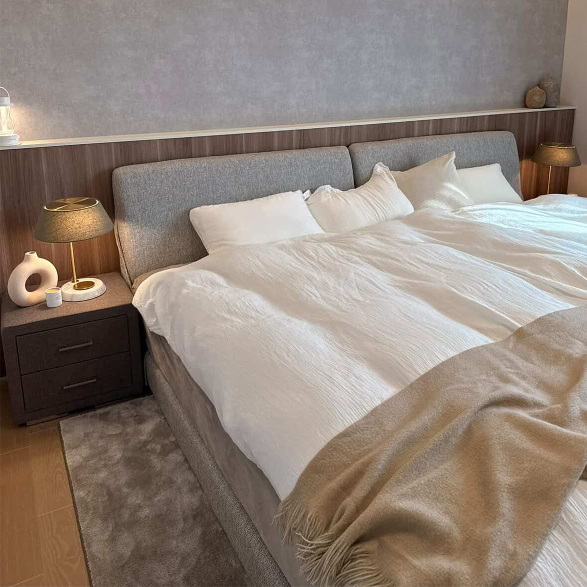 Esprit-table lamp 設置事例