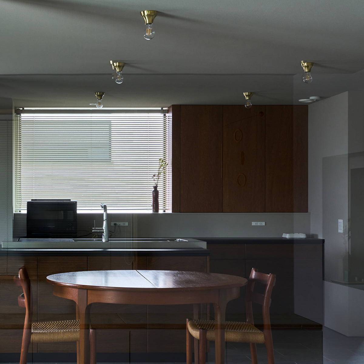 Adam-ceiling light 設置事例