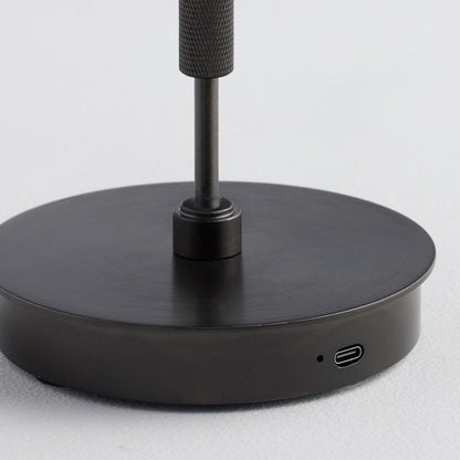 USB-Cでの充電が可能