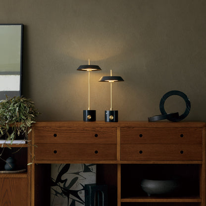 Innocence LED-table lamp ブラック
