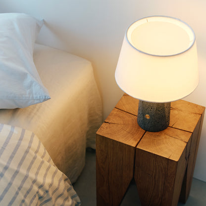 Echo-table lamp
