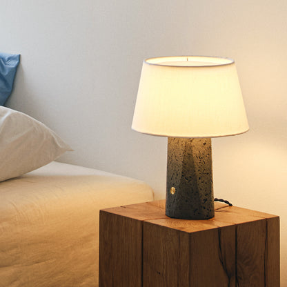 Echo-table lamp