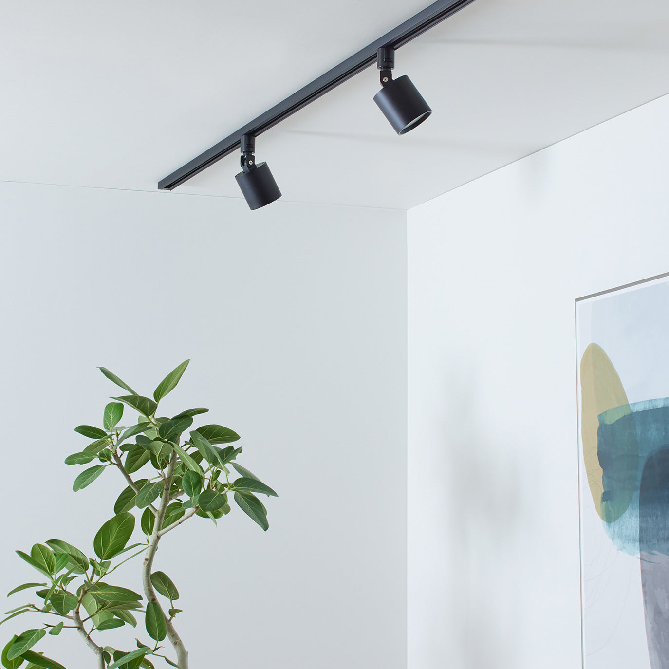 Grid-swingable duct down light ブラック 消灯時