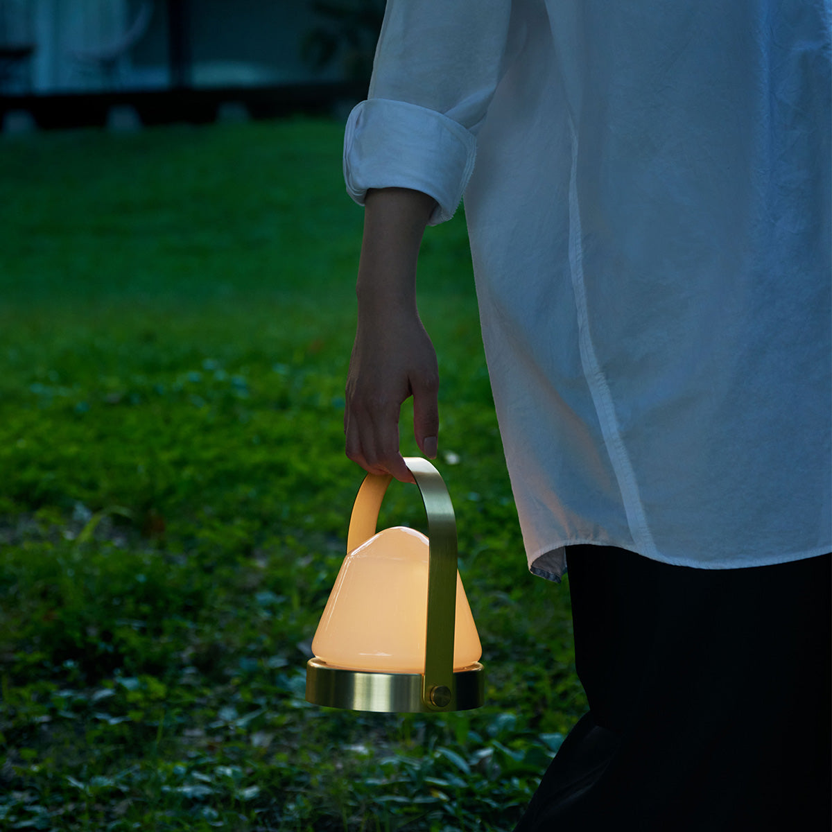 Caravan-LED lantern 2 持ち運び可能